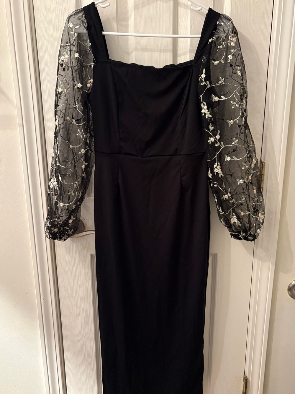 Women’s Black Midi Bodycon Dress
